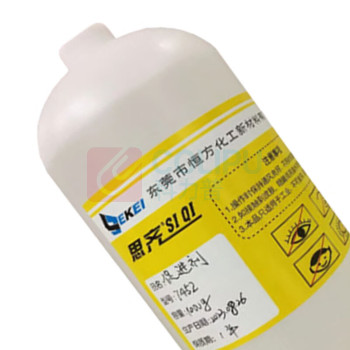 思齐 胶水秒干促进剂 7HF605 净含量:1kg/瓶