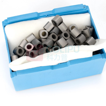 尤尼赛尔 中走丝线切割导电块 12mm*12mm*12mm*内孔6mm 钨钢耐磨