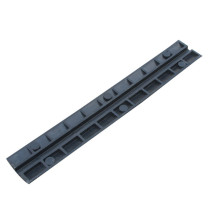 罗德力 减速带橡胶电缆保护线槽板 1000*150*30mm pvc