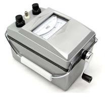 国产 绝缘摇表 ZC11D-10 机械指针式2500V