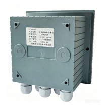 新三可 电导率分析仪 LY-PHFL-300-0000 测量范围:0-20us/cm(配0.01电极),0-200us/cm(配0.1电极);测量精度:±0.5%F.S;测量温度:0-60℃;