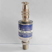 9 四针放大器 LWF-TB 工作电压+12V 不含检测报告