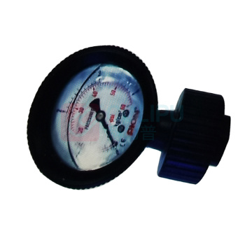 亿川 压力表 接头螺纹直径18.7mm 表盘直径60mm 量程0-4KG/cm2
