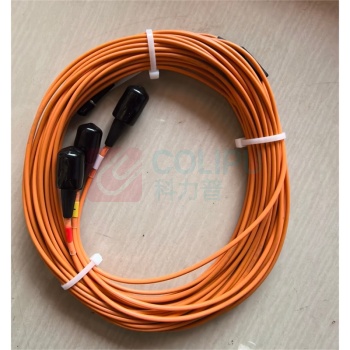 利恩斯 四芯低噪声屏蔽线缆 K06AD07-15M (黄铜色)