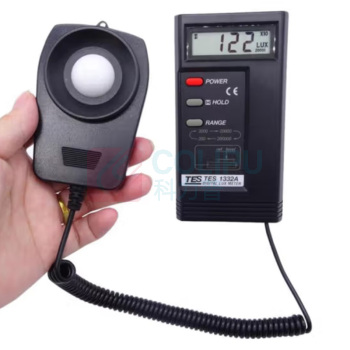泰仕 数字照度计 0.1~20万LUX TES-1332A