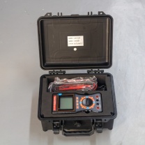 科电中威 相位伏安表 KD2000B-ZS 环境温度23℃±1℃-10℃~40℃;环境湿渡40%~60%<80%;信号波形正弦波正弦波β=0.05;信号频率50HZ±1HZ45HZ~65HZ 仪表工作电压9V±0.1V9V±1V