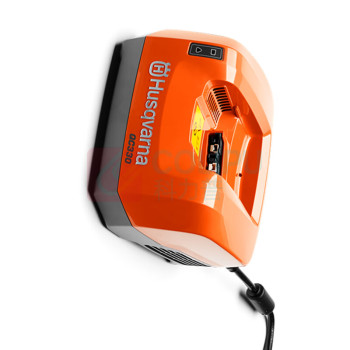 富世华 充电器 QC330 电压 100-240V 适用535ixp、530iPT5链条锯