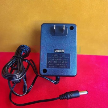 托利多 电子吊秤充电器 LC-220 6V蓄电池充电