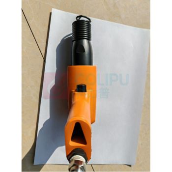 特莱尔 气动轻型锤 TE-5011 冲击次数:3100 活塞直径:19mm 行程:67mm 铆接规格:4.8-6.4mm 重量:1.6kg 高度:55mm 长度:165mm 所需气压:5.0-7bar 进气口尺寸:1/4