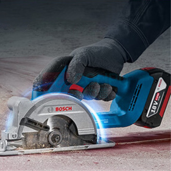 博世 BOSCH 锂电充电式圆锯 GKS 18V-44 kit 06019M3081
