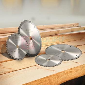博世 BOSCH 畅锐系列专业级 木工圆锯片 235x2.2/1.5x30mm,T60 2608643000