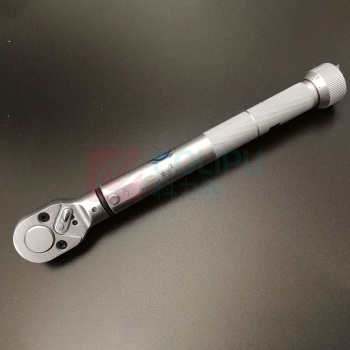 准达 扭矩扳手 NB-680 预置范围(N.m) 160-680 分度值(N.m) 4