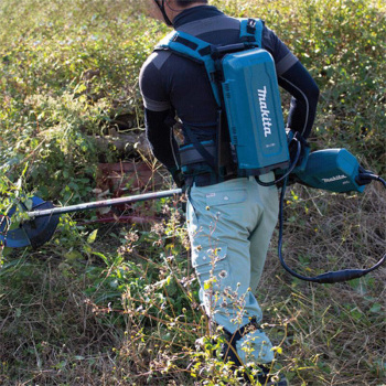 牧田 MAKITA 充电式割草机 UR101CZ 1,000W裸机
