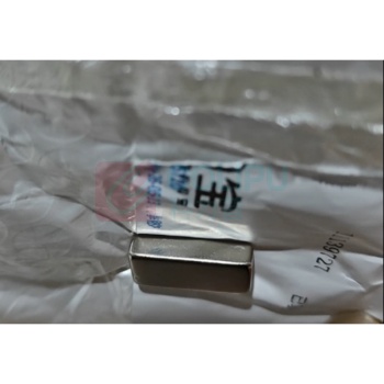 庆丰 强力磁铁 长方形 100*50*30mm (白色)