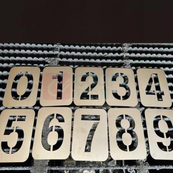 晶事达 镂空喷漆模具 数字:0-9 字高10cm 宽6cm 板材15×11cm 材质:镀锌