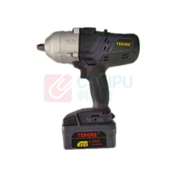 特莱尔 锂电数显定扭冲击扳手 TSR-680PD 二电一充 方驱传动：1/2"-3/4" 扭矩范围：60-600N.m 