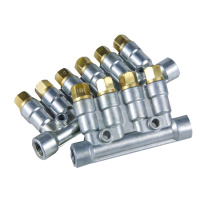 GLUCK 定量润滑分配器 MR008157 343
