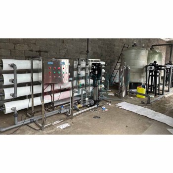 希力 工业井水净水器 XLRO2000+定制 出水量2T/小时包括2T水箱+所有辅材安装