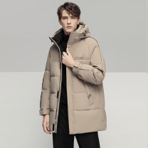 雪中飞 羽绒服男款 中长款