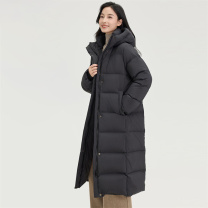 雪中飞 羽绒服女款 长款