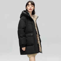 雪中飞 羽绒服女款 中长款