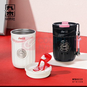 九木杂物社 MG SHOP 可口可乐联名款徽章保温杯(旋律白) (多色)