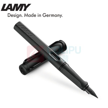 凌美 LAMY LAMY 凌美 商务礼盒套装黑色墨水蓝色水芯 狩猎磨砂黑色F笔尖墨水笔 钢笔 17F 0.7mm